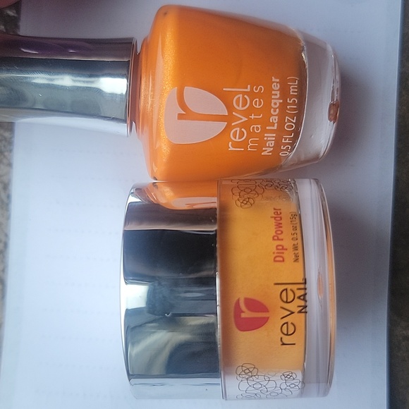 Revel dip powder and laquer - Picture 5 of 5